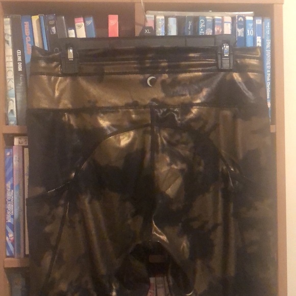 Zyia Hendrix Active Metallic 7/8 Luxe Leggings Sz 14-16 - Picture 11 of 16